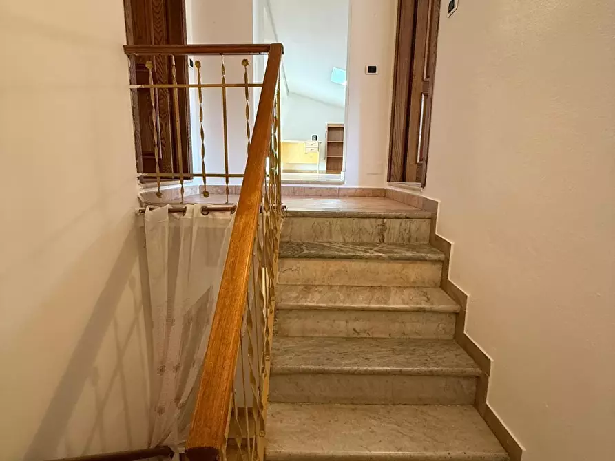 Immagine 15 di Casa trifamiliare in vendita  a Sarzana