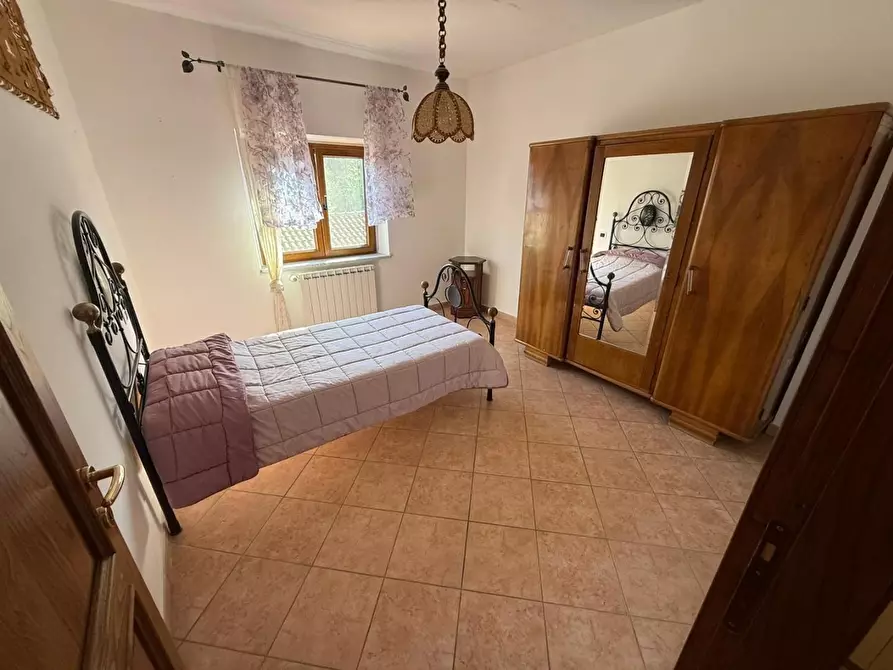 Immagine 11 di Casa trifamiliare in vendita  a Sarzana