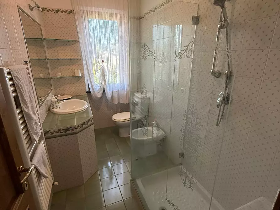 Immagine 13 di Casa trifamiliare in vendita  a Sarzana