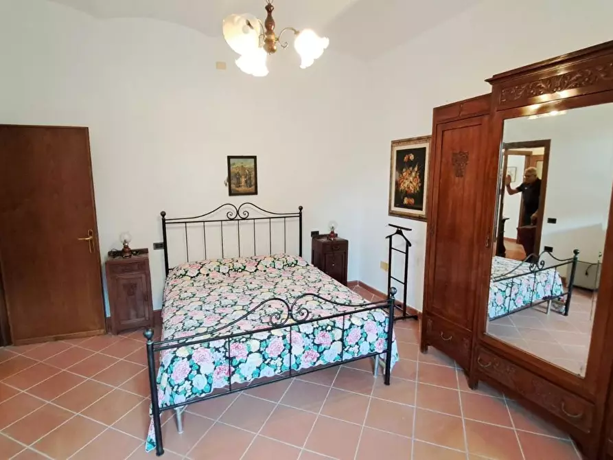 Immagine 15 di Porzione di casa in vendita  a Rosignano Marittimo