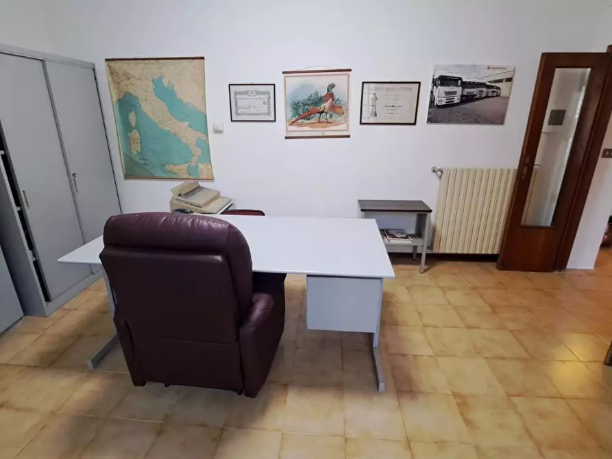 Immagine 10 di Porzione di casa in vendita  a Rosignano Marittimo