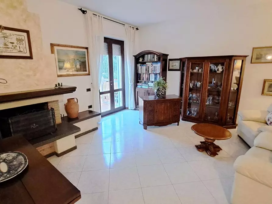 Immagine 11 di Porzione di casa in vendita  a Rosignano Marittimo