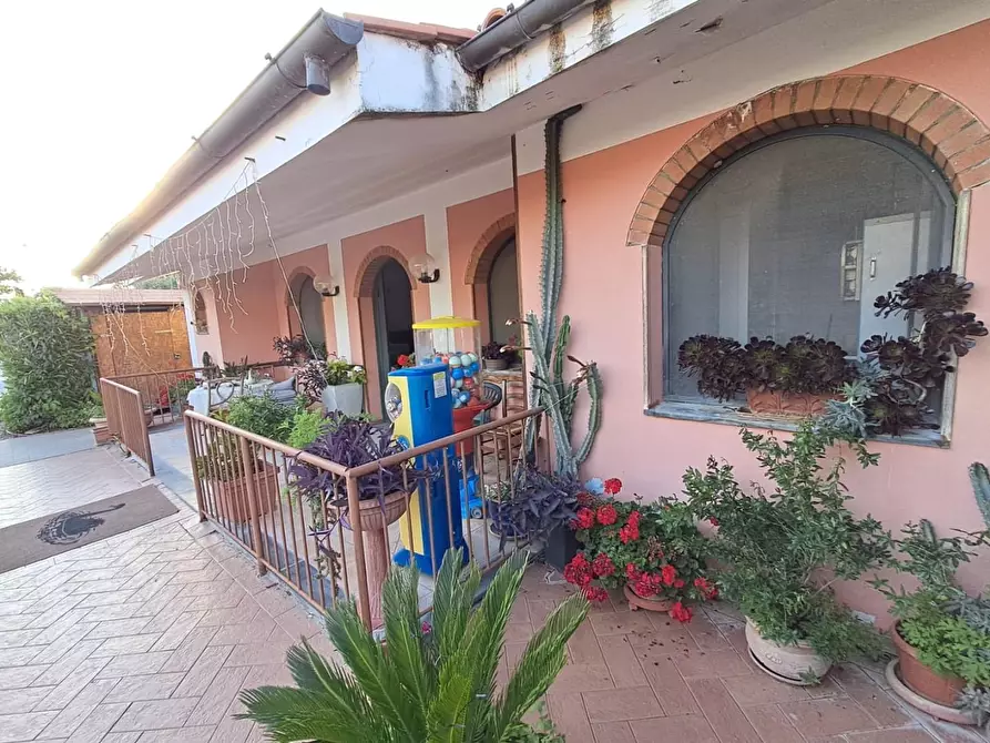 Immagine 52 di Bar / Ristorante in vendita  a Pisa