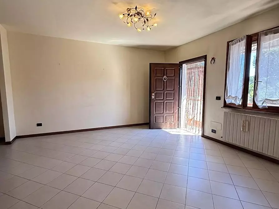 Immagine 7 di Appartamento in vendita  a Santa Maria A Monte