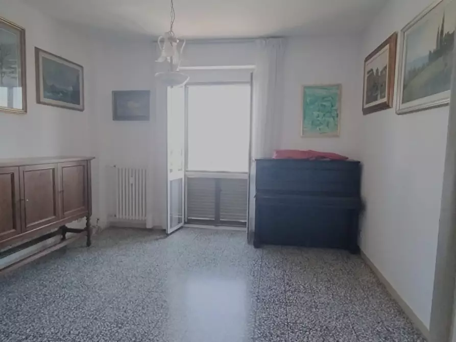Immagine 4 di Appartamento in vendita  a Livorno