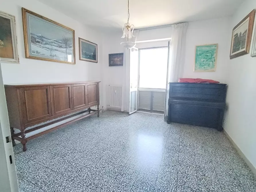 Immagine 2 di Appartamento in vendita  a Livorno