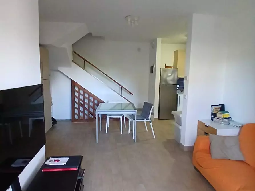 Immagine 3 di Villetta a schiera in vendita  a Massa