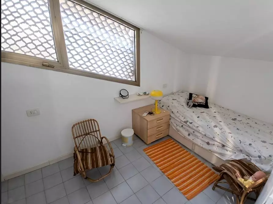 Immagine 8 di Villetta a schiera in vendita  a Massa