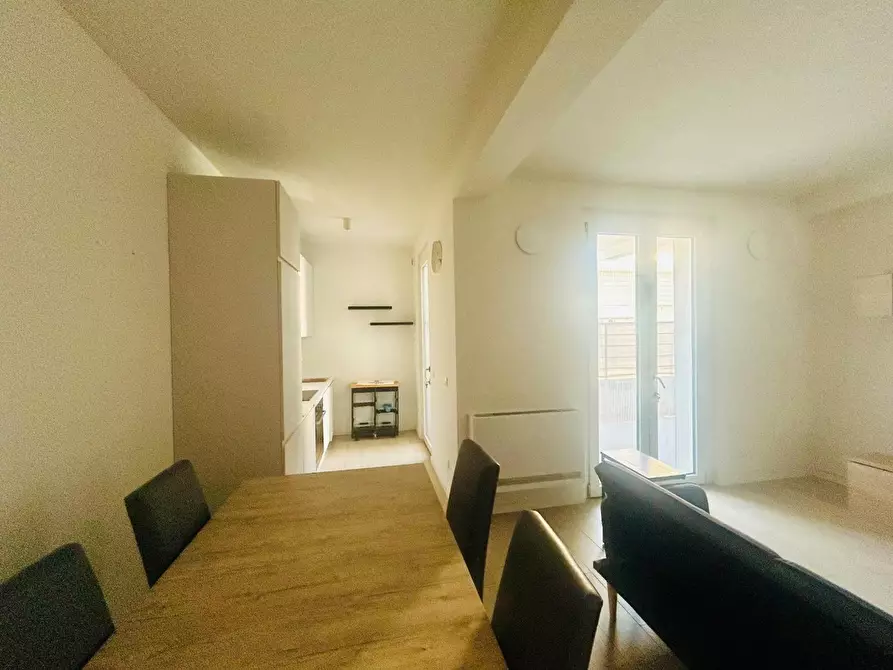 Immagine 2 di Appartamento in vendita  a Empoli