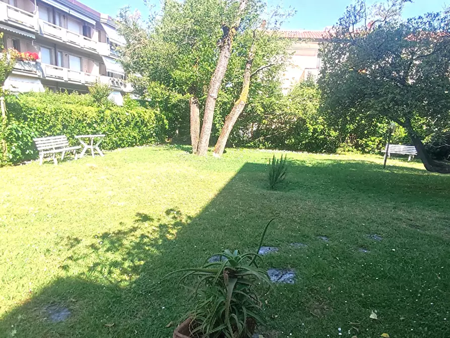 Immagine 34 di Appartamento in vendita  a Massa