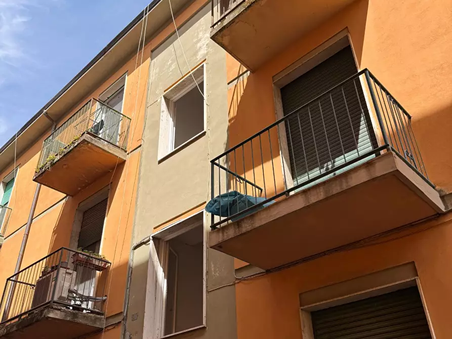 Immagine 12 di Appartamento in vendita  a Pisa