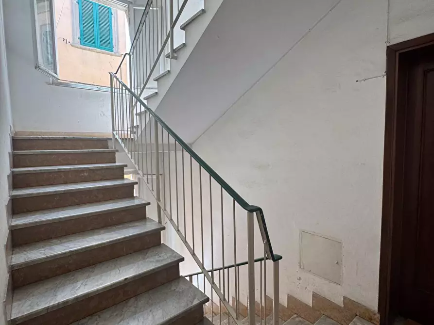 Immagine 11 di Appartamento in vendita  a Pisa