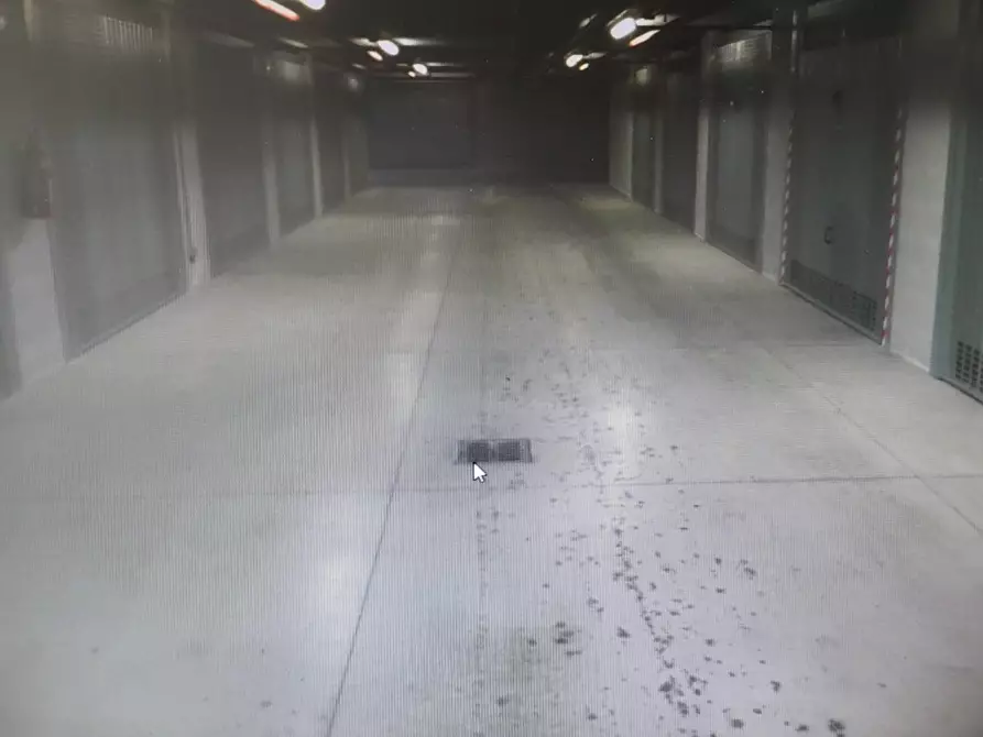 Immagine 1 di Garage in affitto  a Montelupo Fiorentino