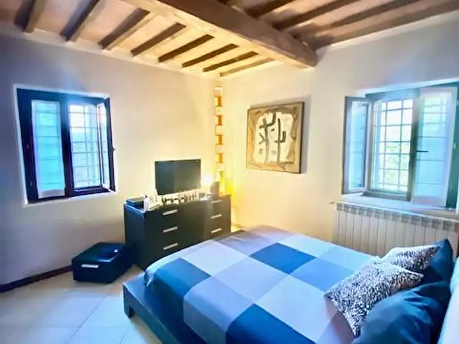 Immagine 15 di Appartamento in vendita  a Pescia