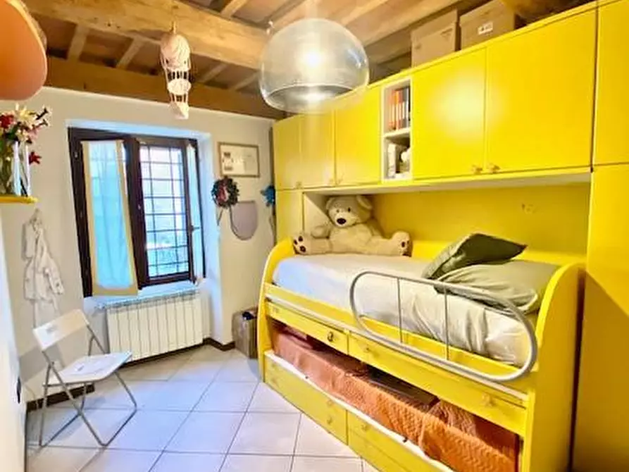 Immagine 17 di Appartamento in vendita  a Pescia