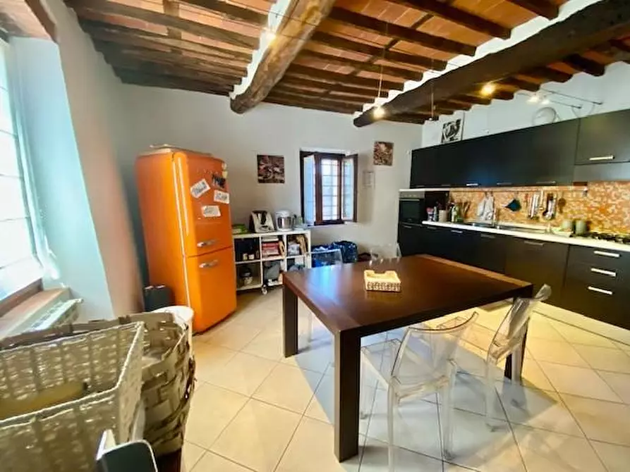 Immagine 8 di Appartamento in vendita  a Pescia