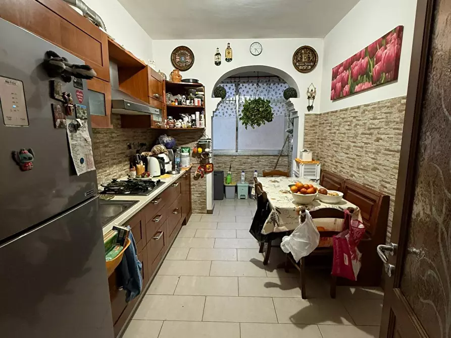 Immagine 2 di Appartamento in vendita  a Livorno