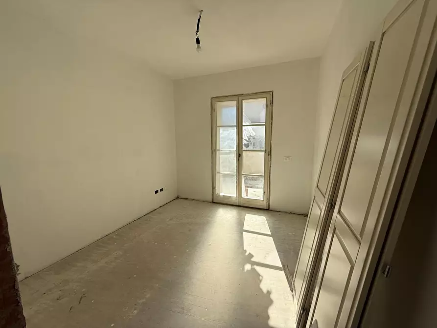 Immagine 9 di Appartamento in vendita  a Pontedera