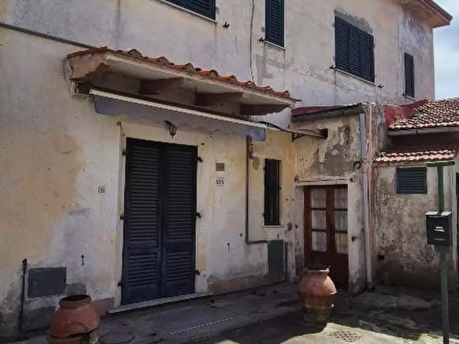 Immagine 9 di Terratetto in vendita  a Cascina