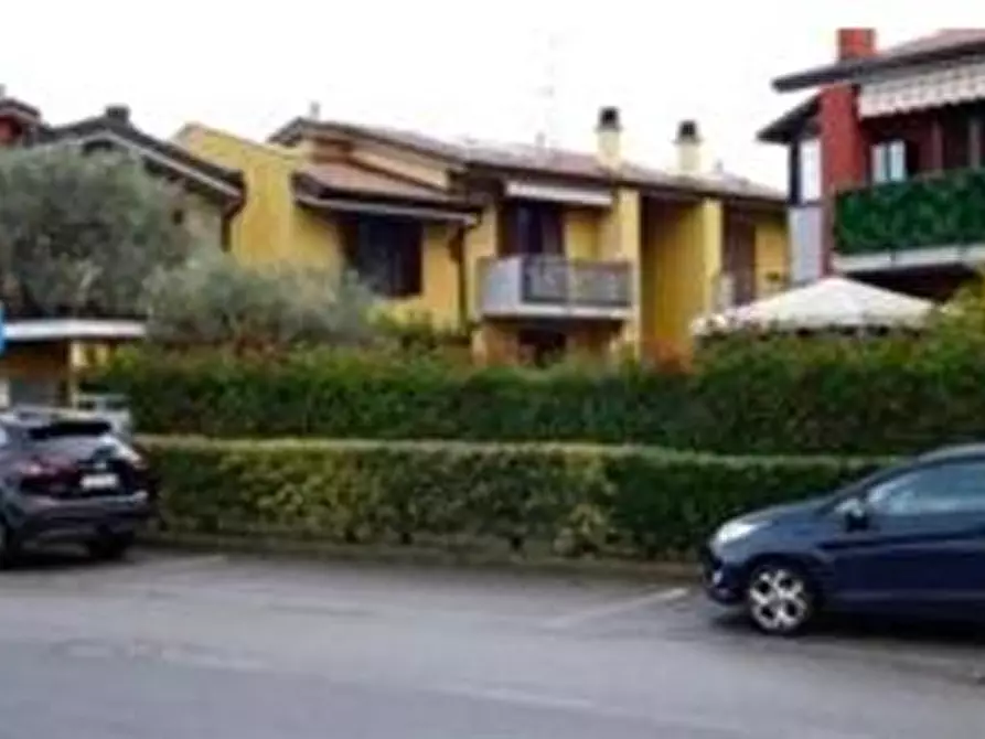 Immagine 1 di Appartamento in vendita  a Roncello