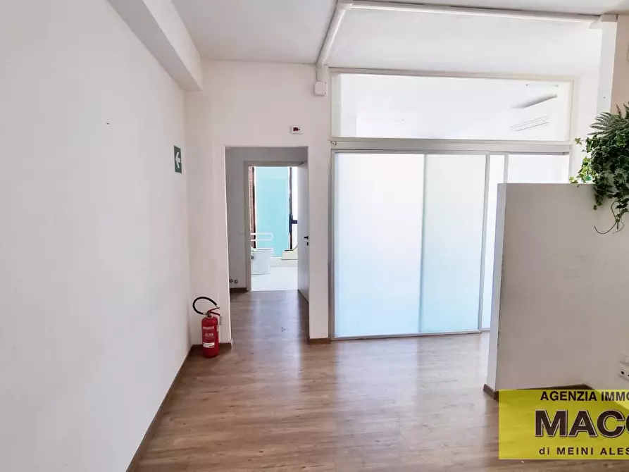 Immagine 4 di Ufficio in affitto  a Ponsacco