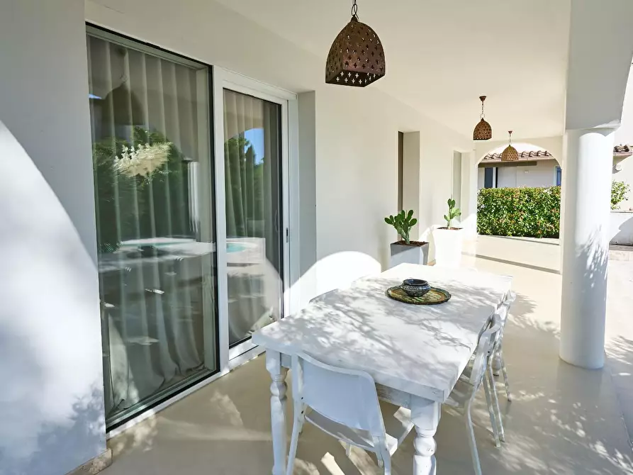 Immagine 7 di Villa in vendita  a Fucecchio