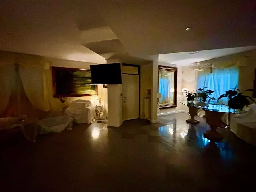 Immagine 5 di Casa bifamiliare in vendita  a Agrate Brianza