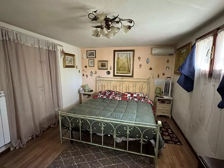 Immagine 54 di Casa indipendente in vendita  a Calcinaia