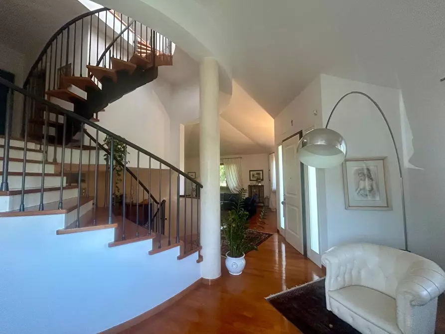 Immagine 36 di Villa in vendita  a Cerreto Guidi