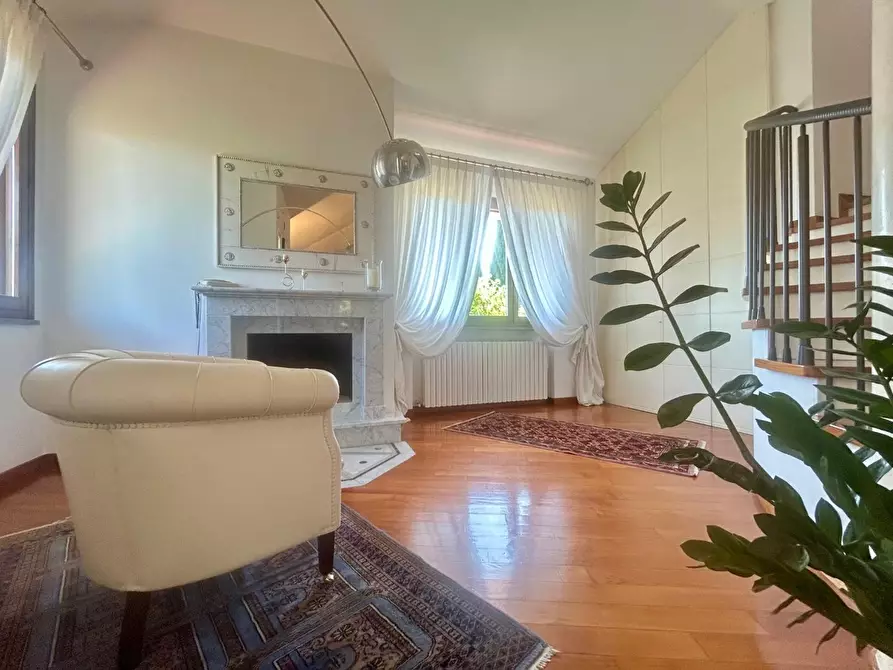 Immagine 8 di Villa in vendita  a Cerreto Guidi