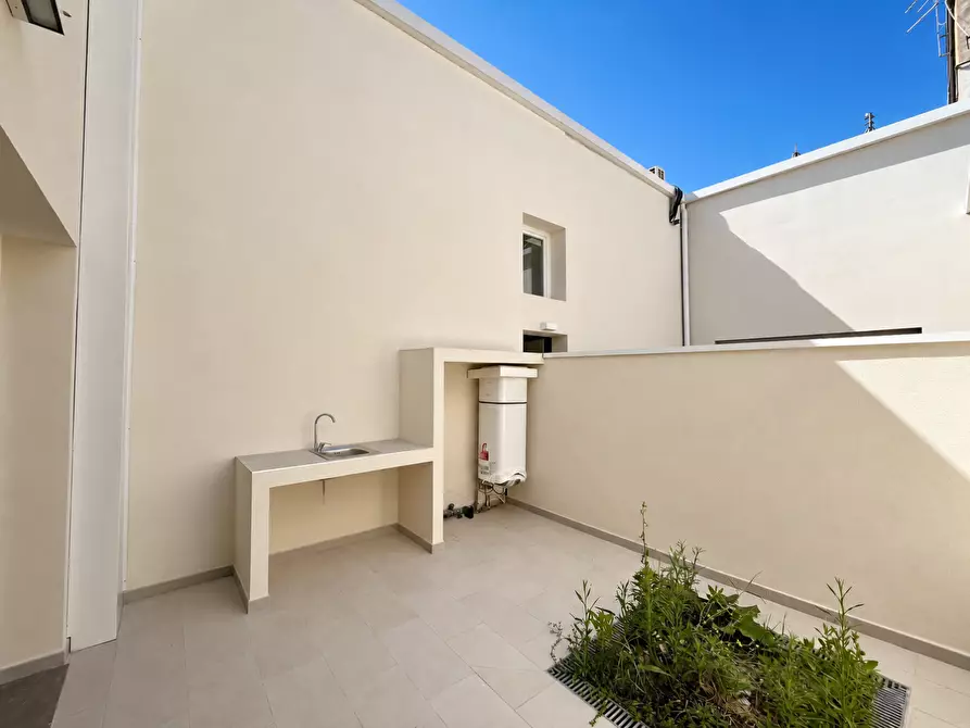 Immagine 14 di Loft/Open space in vendita  a Pontedera