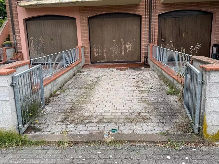 Immagine 29 di Appartamento in vendita  a Calcinaia