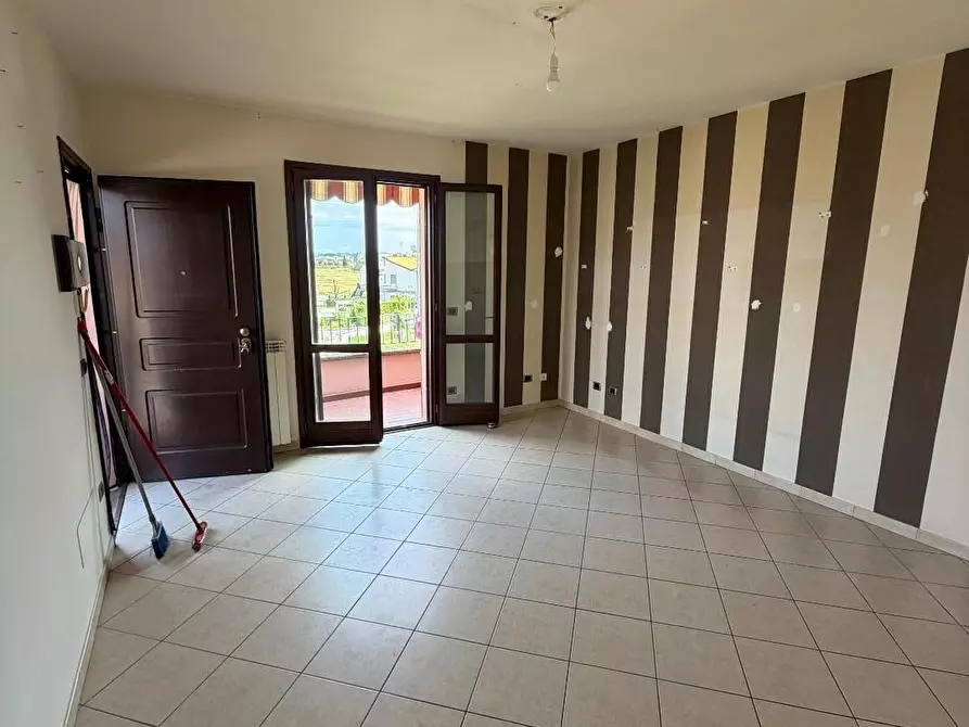 Immagine 10 di Appartamento in vendita  a Calcinaia