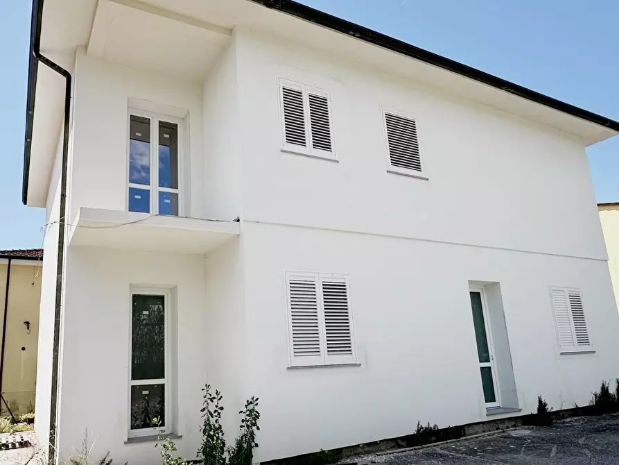 Immagine 1 di Casa indipendente in vendita  a Capannori