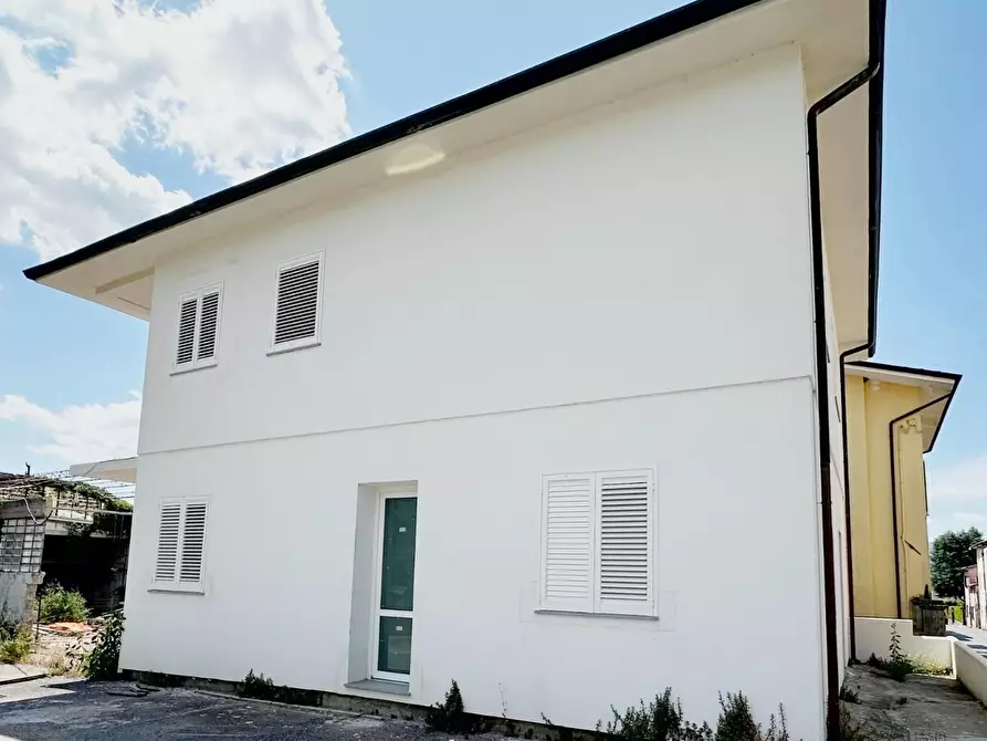 Immagine 2 di Casa indipendente in vendita  a Capannori