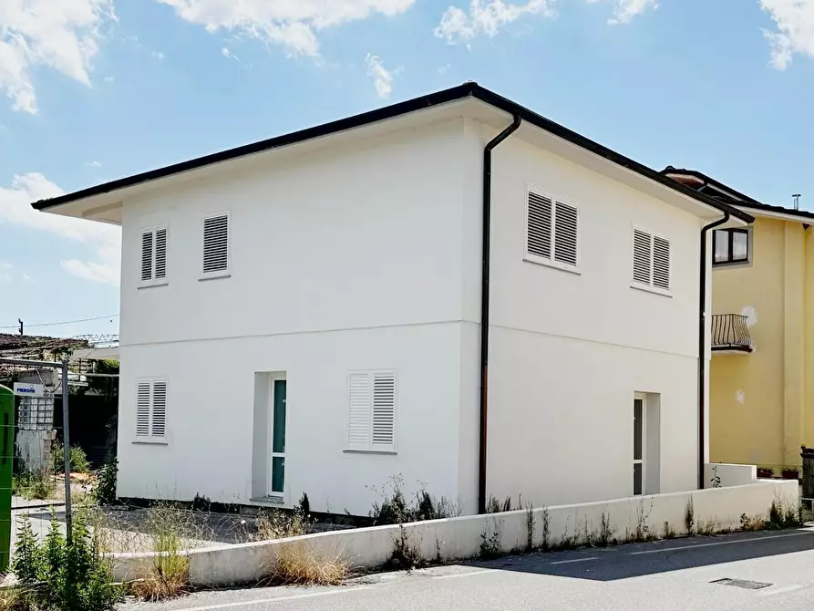 Immagine 3 di Casa indipendente in vendita  a Capannori