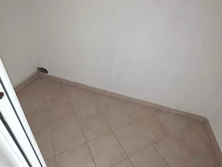 Immagine 23 di Porzione di casa in vendita  a Carrara