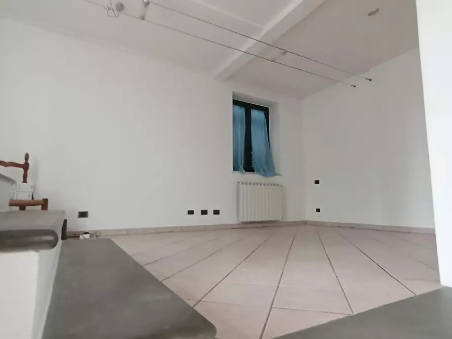 Immagine 22 di Porzione di casa in vendita  a Carrara