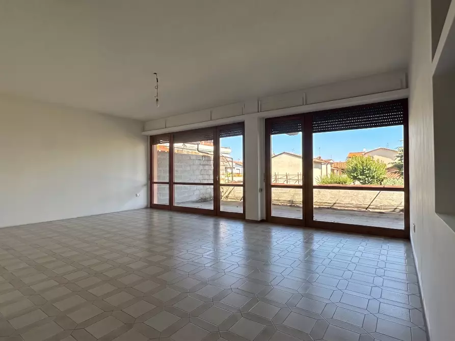 Immagine 3 di Appartamento in vendita  a Ponsacco