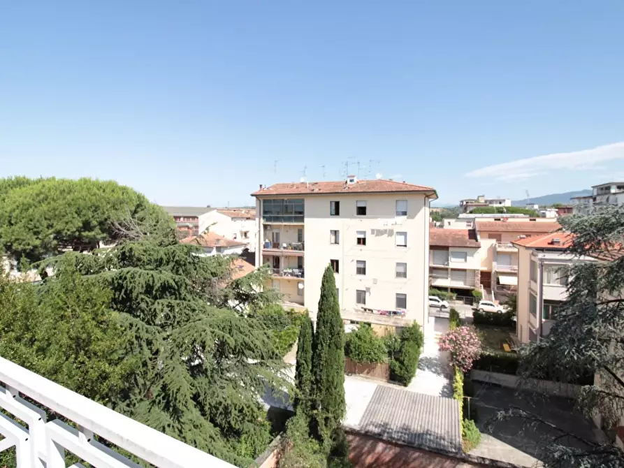 Immagine 25 di Mansarda in vendita  a Empoli