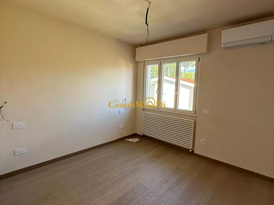 Immagine 37 di Casa bifamiliare in vendita  a Pietrasanta