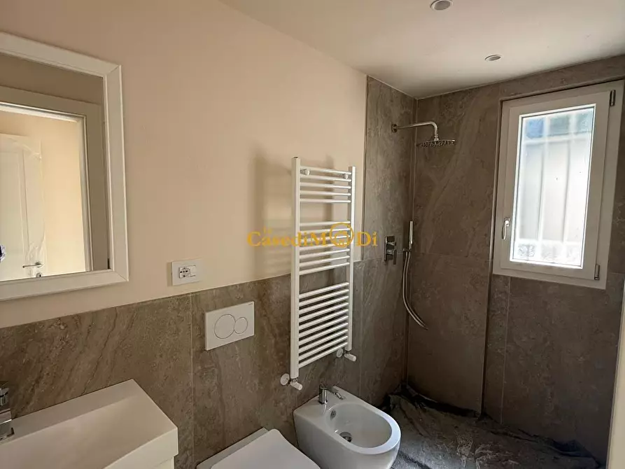 Immagine 19 di Casa bifamiliare in vendita  a Pietrasanta