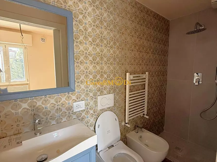 Immagine 22 di Casa bifamiliare in vendita  a Pietrasanta