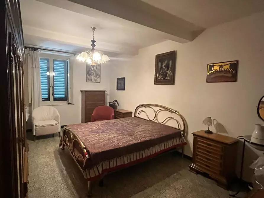 Immagine 6 di Palazzo in vendita  a Pietrasanta