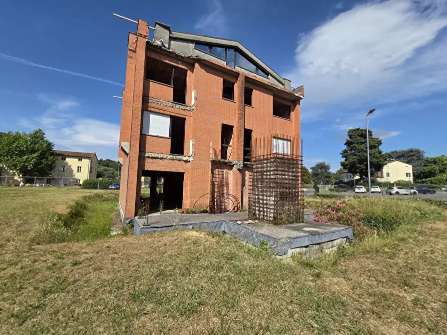 Immagine 16 di Casa indipendente in vendita  a Capannori