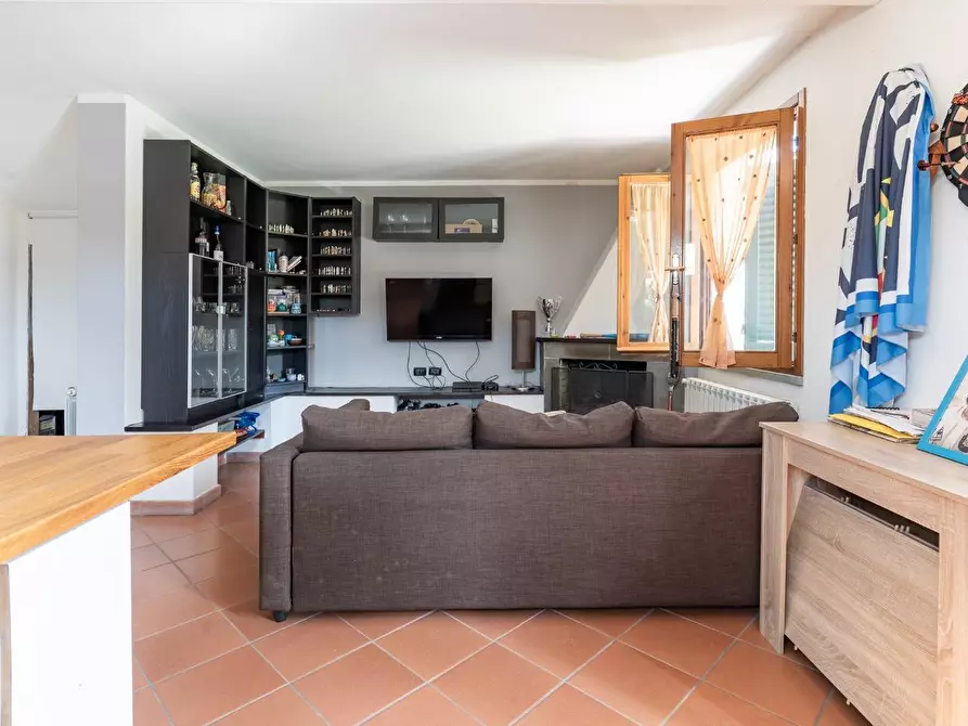 Immagine 40 di Villetta a schiera in vendita  a Empoli