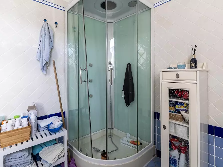 Immagine 43 di Villetta a schiera in vendita  a Empoli