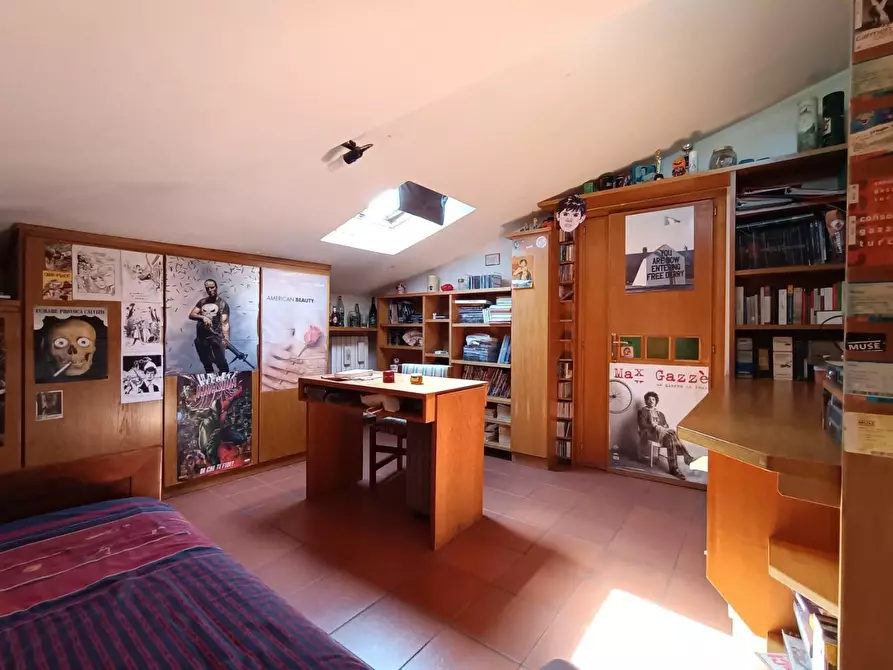 Immagine 61 di Villa in vendita  a Pisa