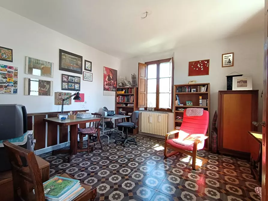 Immagine 50 di Villa in vendita  a Pisa