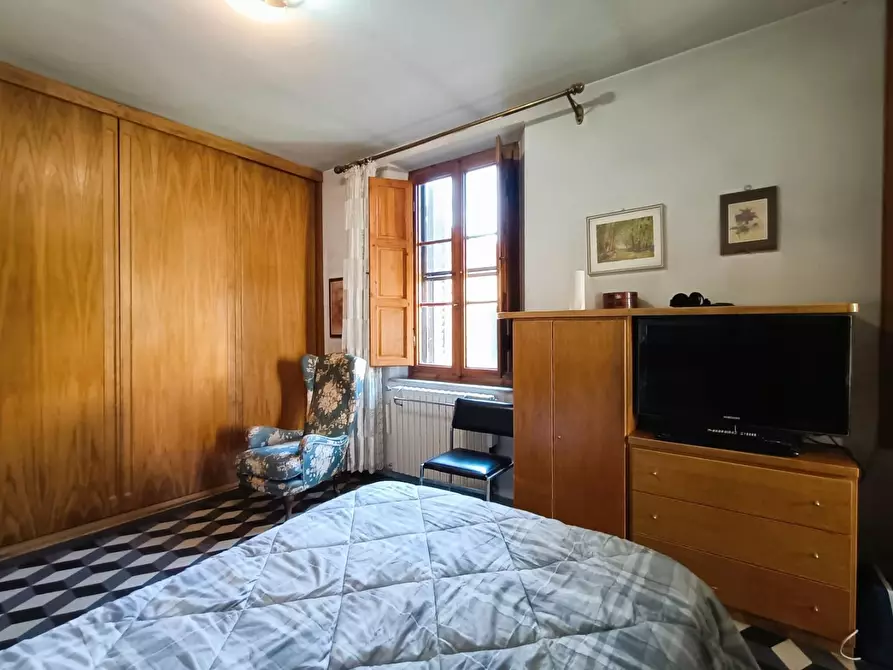 Immagine 33 di Villa in vendita  a Pisa